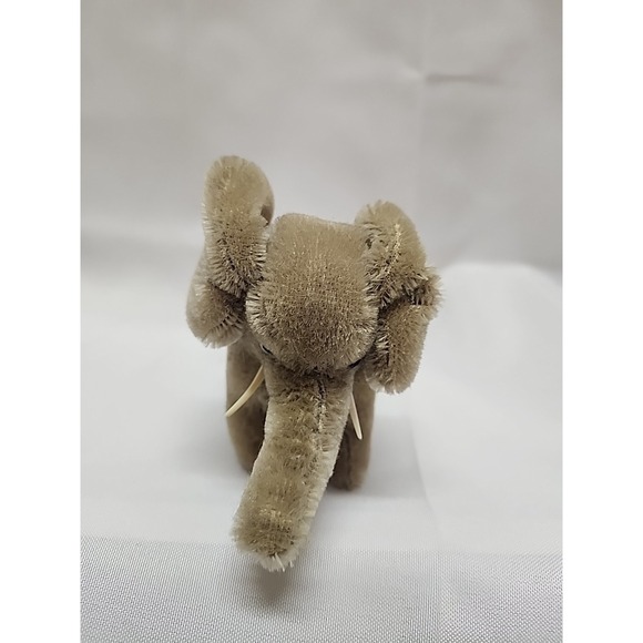 Grisly Other - Grisly Elephant ID Button Felt Saddles With Tusks 5 Inches 810/10